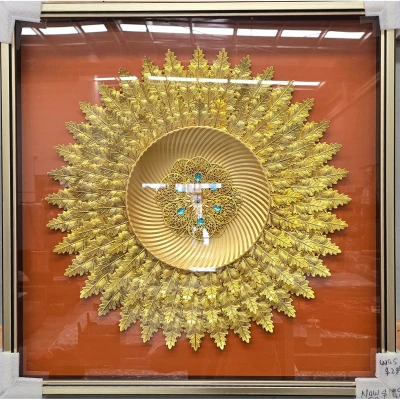 Radiance of Royal Elegance – Ornamental Gold Wall Art
